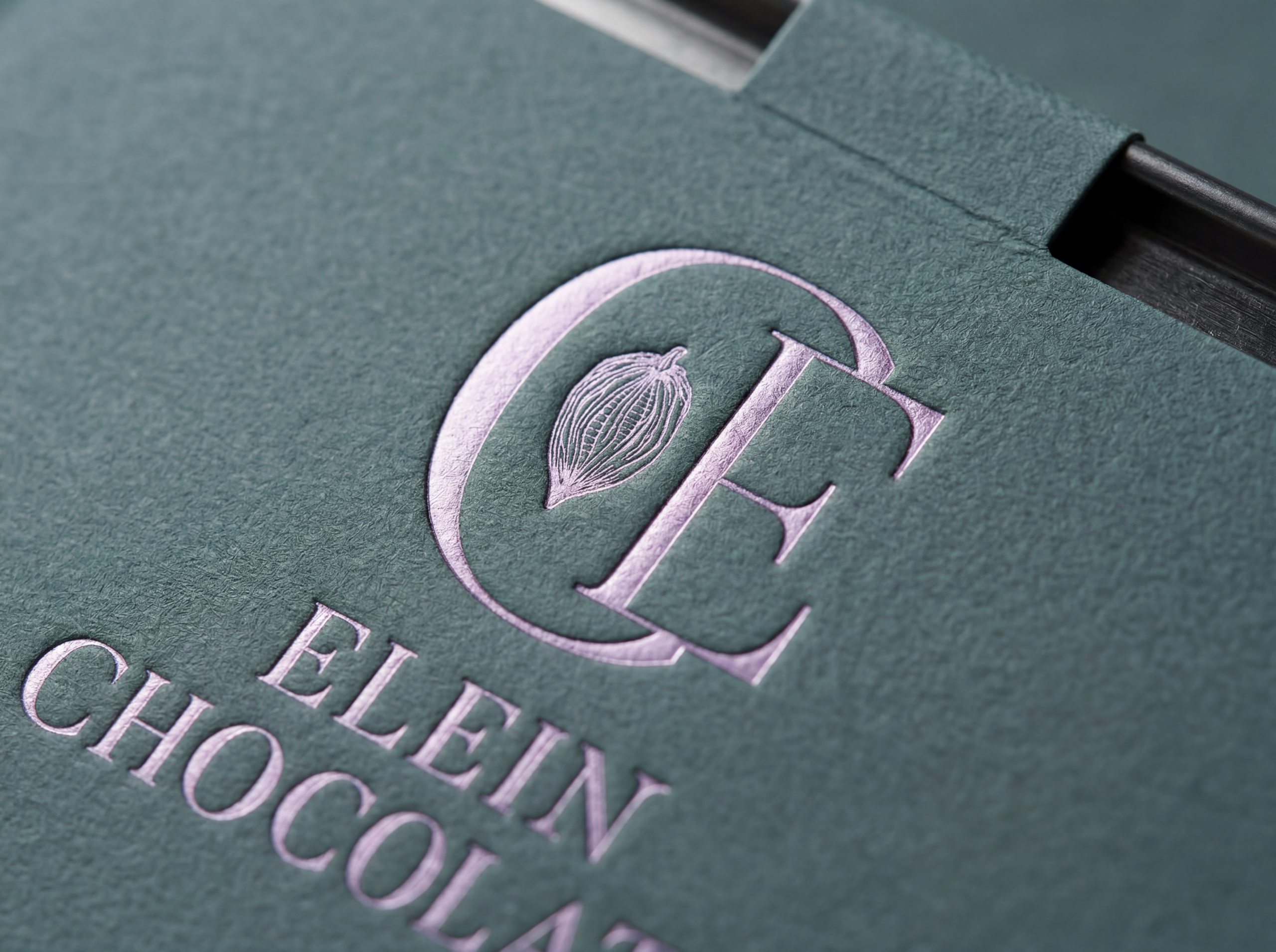 freepik__macro-luxury-chocolate-packaging-detailcloseup-pho__61303